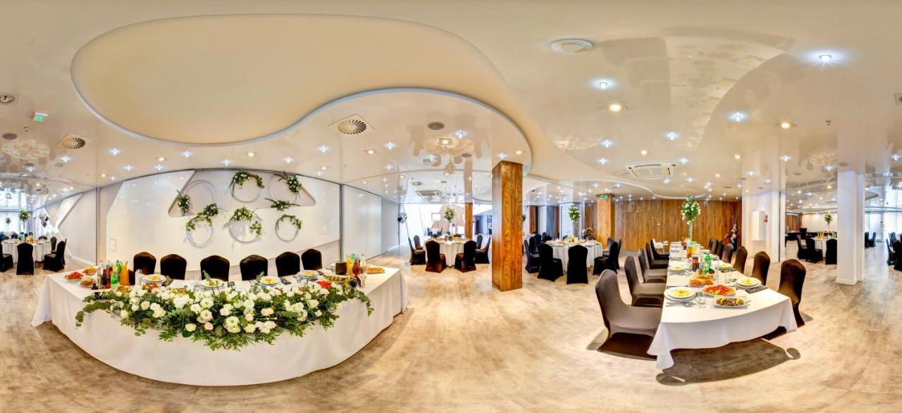 Hotel Porto Radomsko Exteriér fotografie