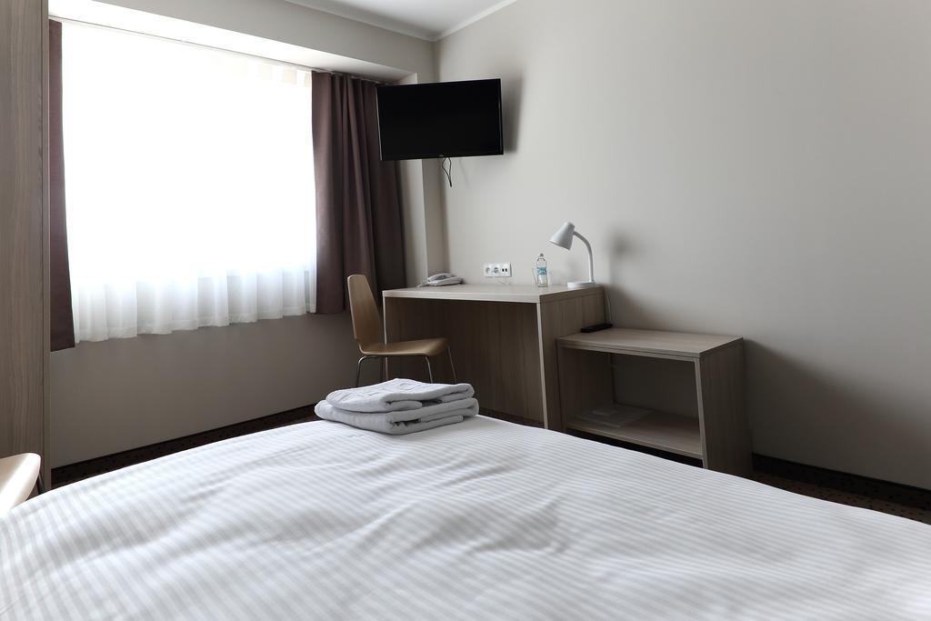 Hotel Porto Radomsko Pokoj fotografie